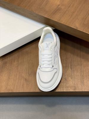 wholesale quality louis vuitton men shoes model no. 871